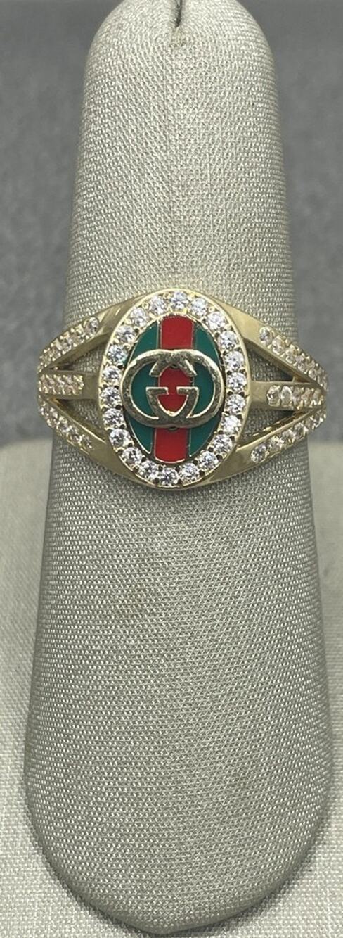 14K Yellow Gold Interlocking G's red & Green Stripe Oval Ring (22070)